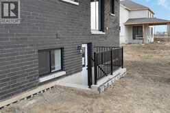 2410 PARTINGTON | Windsor Ontario | Slide Image Ten
