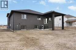 2410 PARTINGTON | Windsor Ontario | Slide Image Nine