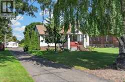 319-323 WALLACE STREET | Wallaceburg Ontario | Slide Image Fifty