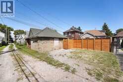 253 PIERRE AVENUE | Windsor Ontario | Slide Image Seven