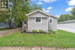 152 DANA DRIVE | Essex Ontario | Slide Image One