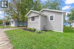 152 DANA DRIVE | Essex Ontario | Slide Image Two