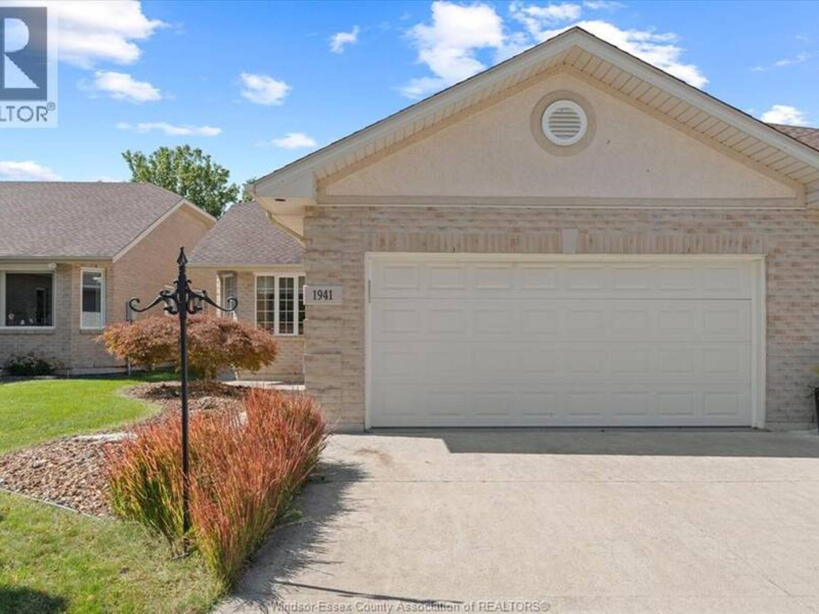 1941 Blue Heron DRIVE, Windsor, Ontario N8P 1P6