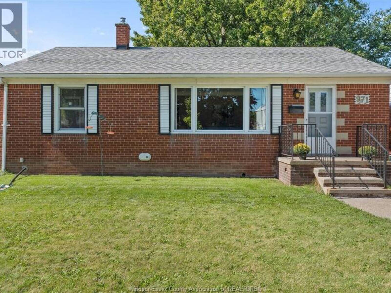 971 Isabelle PLACE, Windsor, Ontario N8S 3B1