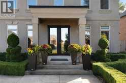 1083 REGENCY | Lakeshore Ontario | Slide Image Five
