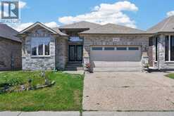 3945 ZANZIBAR CRESCENT | Windsor Ontario | Slide Image Three