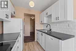 3936 WYANDOTTE STREET East Unit# 509 | Windsor Ontario | Slide Image Eight
