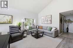 431 CHARRON BEACH | Lakeshore Ontario | Slide Image Thirteen