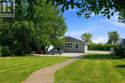 431 CHARRON BEACH | Lakeshore Ontario | Slide Image Thirty-six