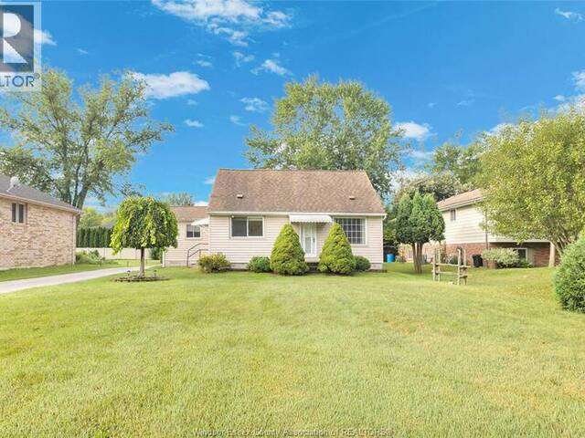 1262 REAUME ROAD LaSalle Ontario, N9J 1C1 - 2 Bedrooms Home For Sale