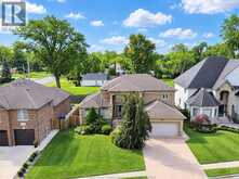 425 COUNTRY CLUB DRIVE | Windsor Ontario | Slide Image Two