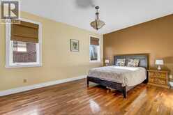 425 COUNTRY CLUB DRIVE | Windsor Ontario | Slide Image Ten