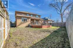 425 COUNTRY CLUB DRIVE | Windsor Ontario | Slide Image Forty-two