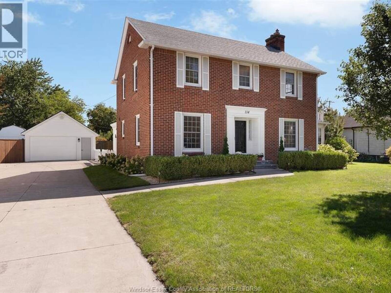 114 WALNUT STREET North, Harrow, Ontario N0R 1G0