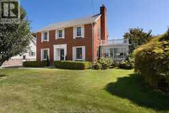 114 WALNUT STREET North | Harrow Ontario | Slide Image Four