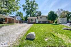 243 HAWTHORN | Amherstburg Ontario | Slide Image Three