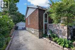 1155 KILDARE | Windsor Ontario | Slide Image Thirty-four