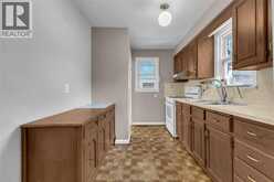 3331 LONGFELLOW | Windsor Ontario | Slide Image Nine
