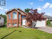 3859 CLARA AVENUE | Windsor Ontario | Slide Image Three