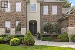 580 HERDMAN | LaSalle Ontario | Slide Image Three