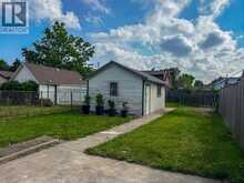 1720 MARENTETTE | Windsor Ontario | Slide Image Thirty-two