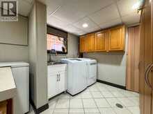 284 BENETEAU | Amherstburg Ontario | Slide Image Thirty-eight
