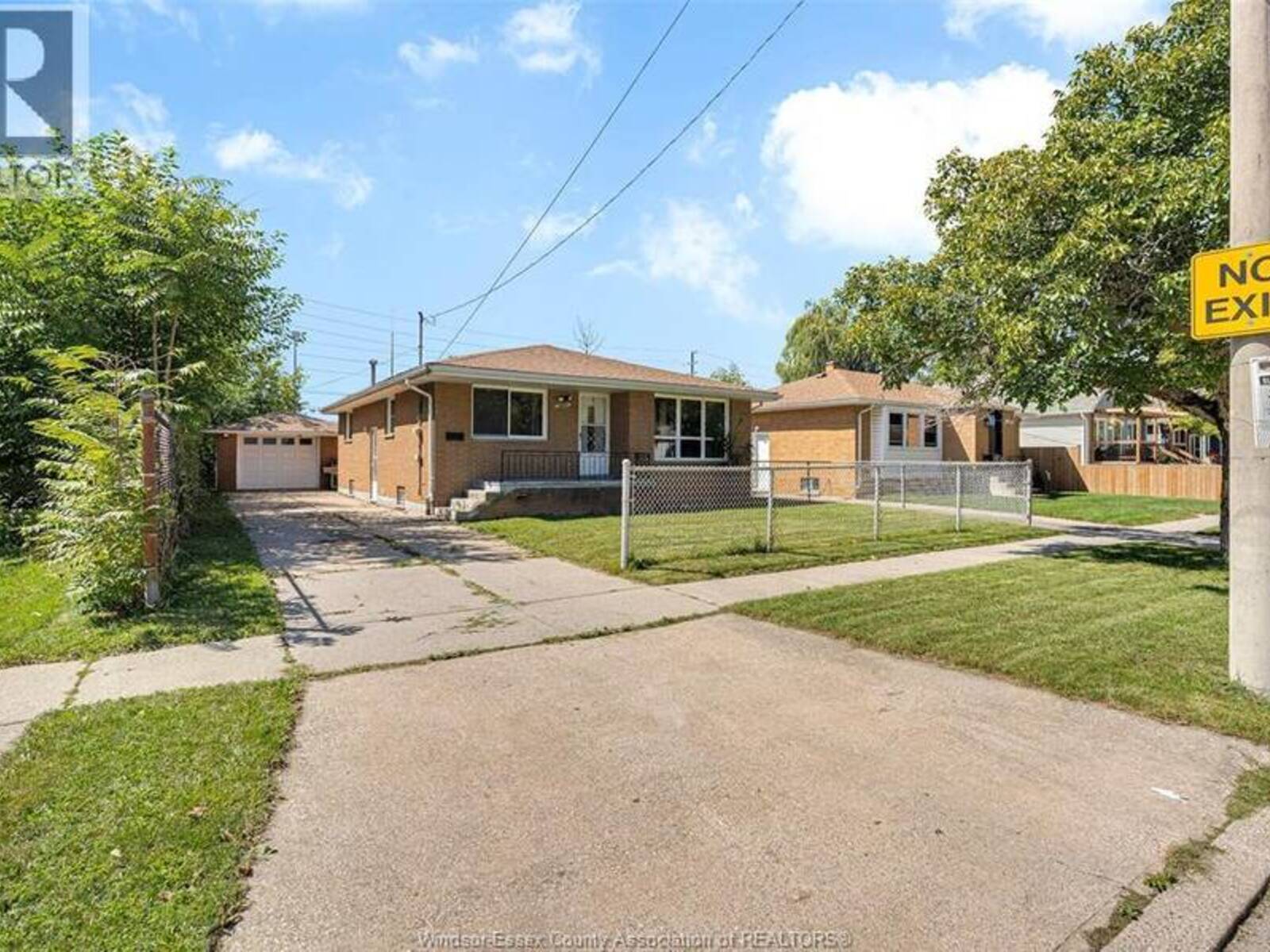 1697 FACTORIA ROAD, Windsor, Ontario N8Y 2P1