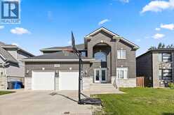 1353 PASCAL AVENUE | Lakeshore Ontario | Slide Image Two