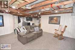 1050 SCOFIELD | Windsor Ontario | Slide Image Eighteen