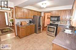 3915 VILLA BORGHESE DRIVE | Windsor Ontario | Slide Image Five