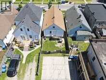 1187 Lincoln ROAD | Windsor Ontario | Slide Image Sixteen