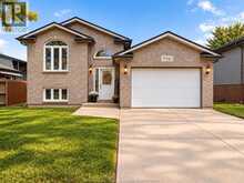 776 DYNASTY STREET | Windsor Ontario | Slide Image One
