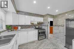 3226 WOODLAWN AVENUE | Windsor Ontario | Slide Image Nine