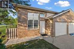 4574 TUMBLEWEED CRESCENT | Windsor Ontario | Slide Image Three