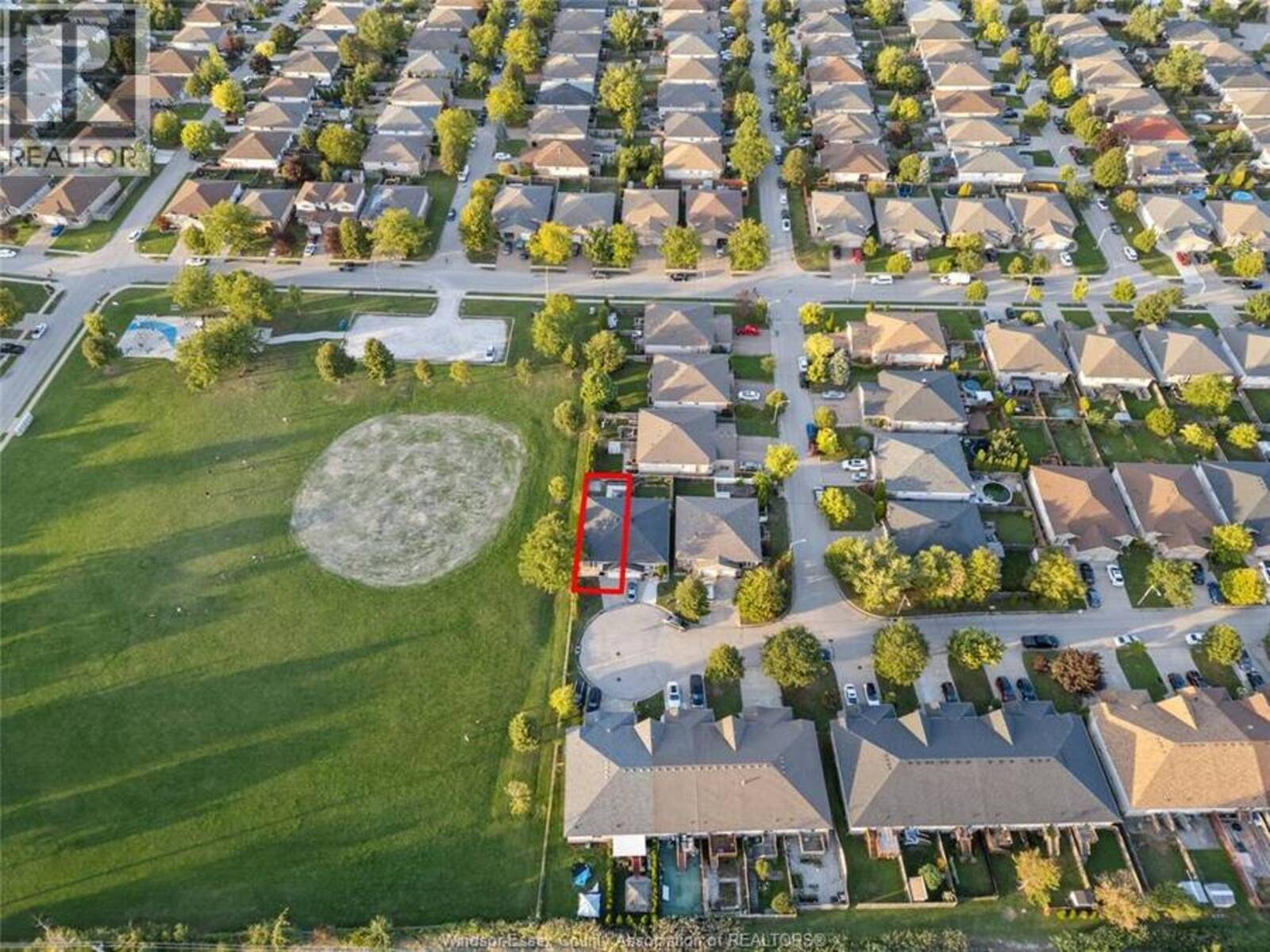 4574 TUMBLEWEED CRESCENT, Windsor, Ontario N9G 3C2