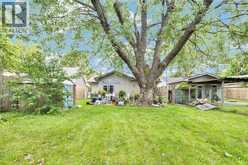 1803 FERNDALE ROAD | Windsor Ontario | Slide Image Thirty