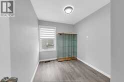 1592 Prince ROAD | Windsor Ontario | Slide Image Seventeen