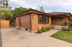 554 BERTHA AVENUE | Windsor Ontario | Slide Image Four