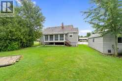 147 County Road 27 | Cottam Ontario | Slide Image Three