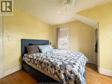 2270 LILLIAN | Windsor Ontario | Slide Image Thirty-seven