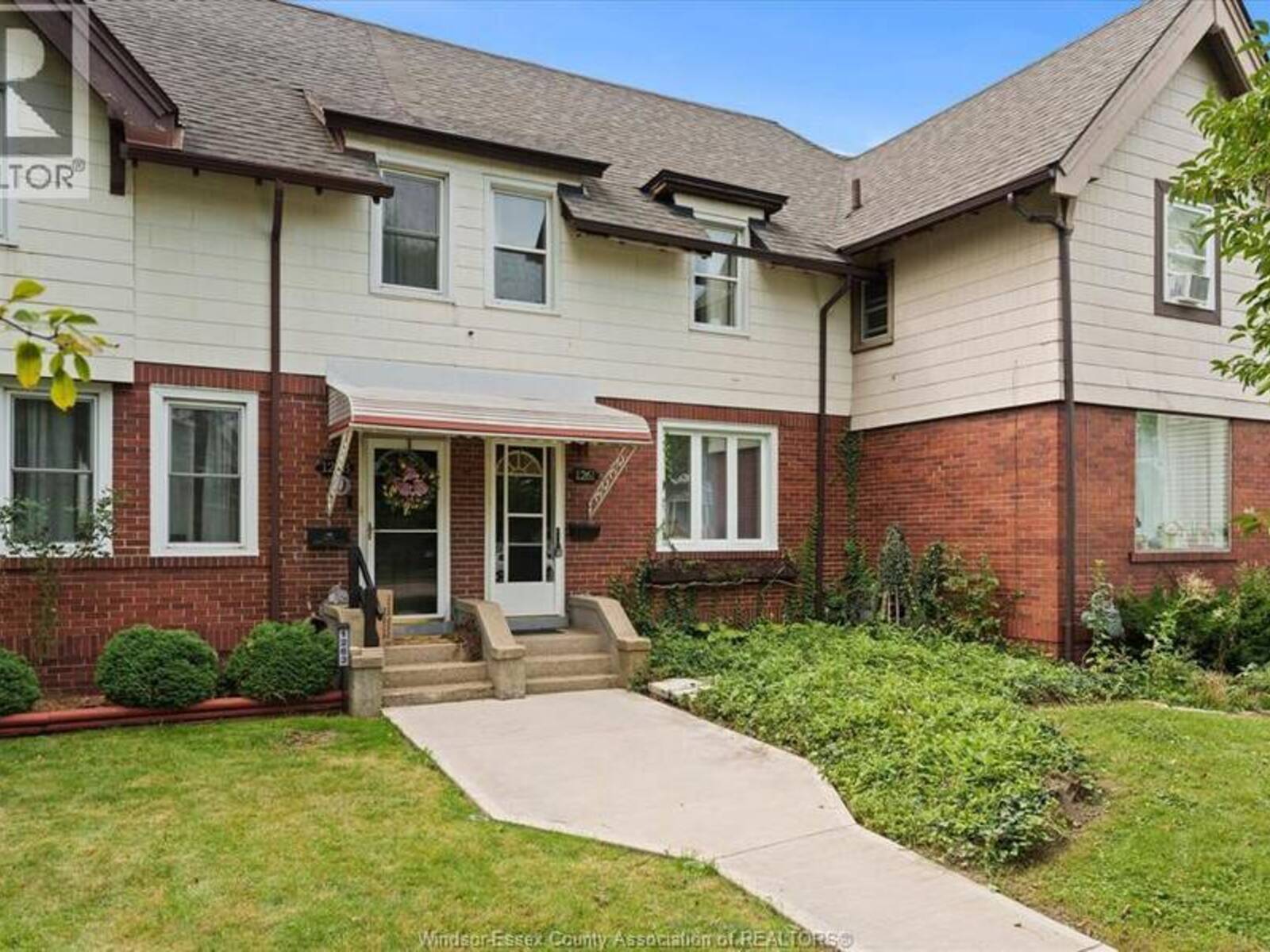 1261 MONMOUTH ROAD, Windsor, Ontario N8Y 3M2