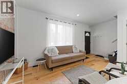 1261 MONMOUTH ROAD | Windsor Ontario | Slide Image Eight