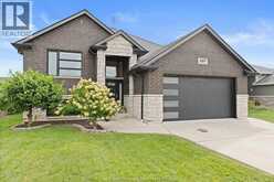 207 SUMMER STREET | Lakeshore Ontario | Slide Image Three
