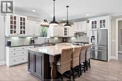 3 DIMENNA DRIVE | Kingsville Ontario | Slide Image Eight