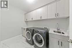 445 CASERTA CRESCENT | Lakeshore Ontario | Slide Image Twelve