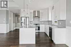 445 CASERTA CRESCENT | Lakeshore Ontario | Slide Image Five