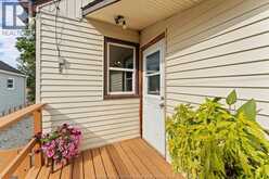 2578 GEORGE | Windsor Ontario | Slide Image Thirty-one
