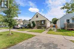 2578 GEORGE | Windsor Ontario | Slide Image Four