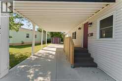 52 PARKSIDE DRIVE | Essex Ontario | Slide Image Seven