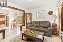 539 BROCK STREET | Windsor Ontario | Slide Image Nine